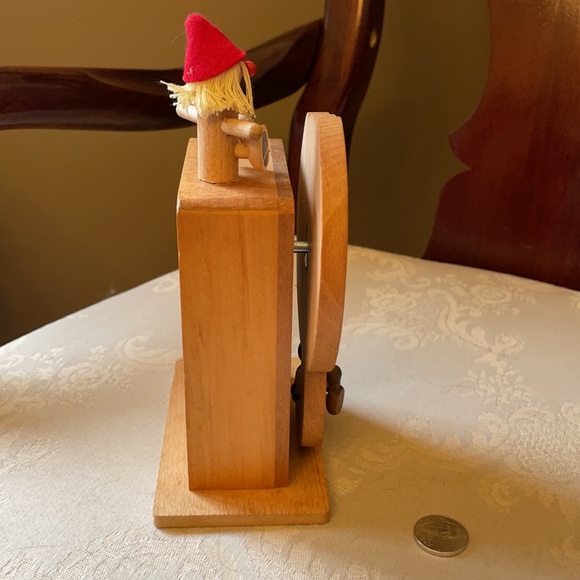 Vintage Schmid hand painted wooden elephant circus Pennies from Heaven bank - Picture 7 of 11